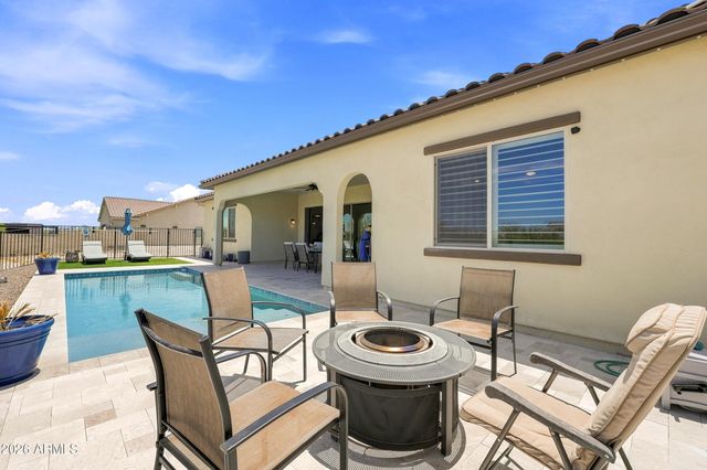 19414 W Seldon Lane, Waddell, AZ 85355