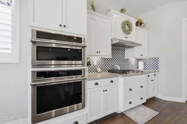 19414 W Seldon Lane, Waddell, AZ 85355