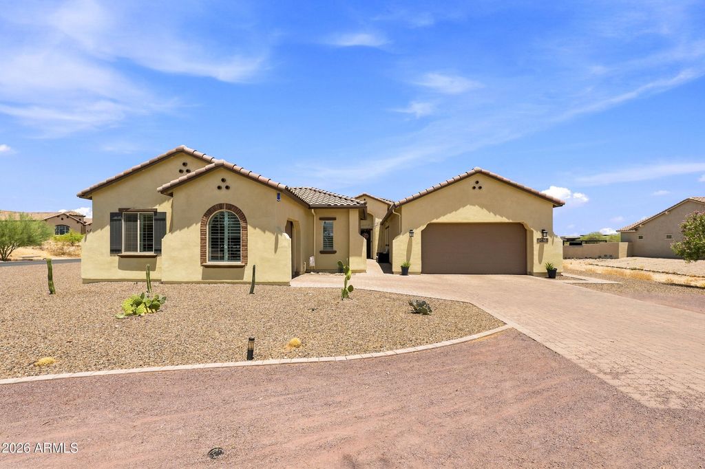 19414 W Seldon Lane, Waddell, AZ 85355 — photo 2