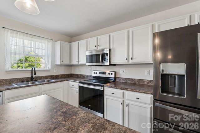 129 Quail Springs Road, Statesville, NC 28677