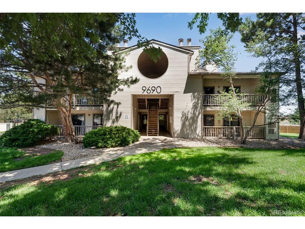9690 Brentwood Way 303, Broomfield, CO 80021