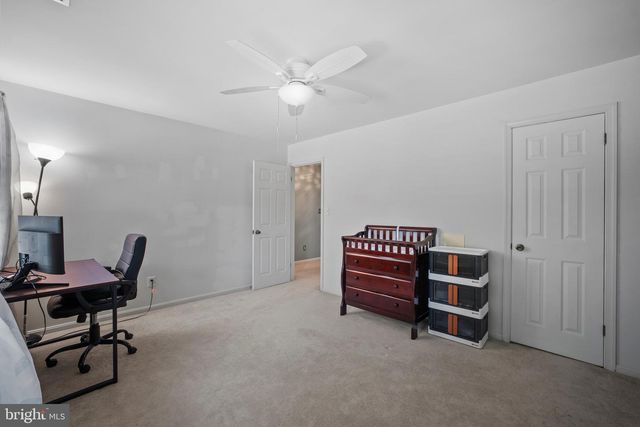 9405 CHATTEROY PL, Gaithersburg, MD 20886