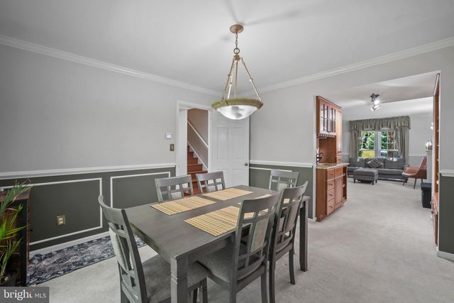 9405 CHATTEROY PL, Gaithersburg, MD 20886