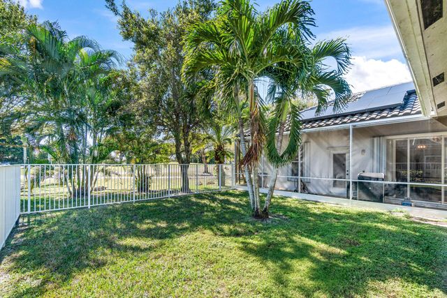 6380 Bridgeport Lane, Lake Worth, FL 33463