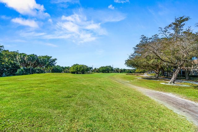 6380 Bridgeport Lane, Lake Worth, FL 33463