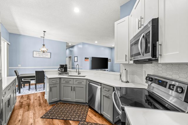 6380 Bridgeport Lane, Lake Worth, FL 33463