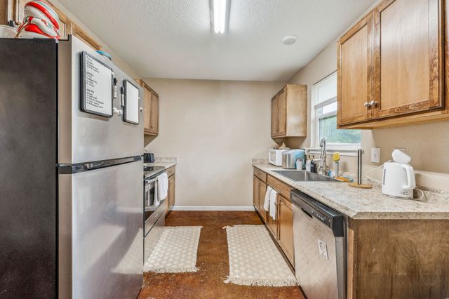 1450 Lincoln Drive, Stephenville, TX 76401