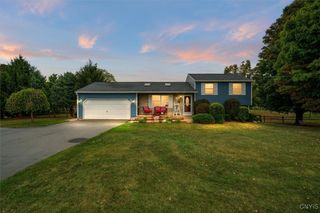 113 West Elm Street, Lenox, NY 13163