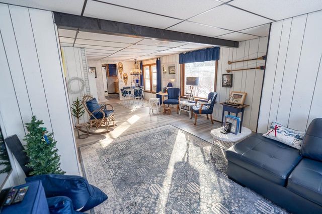 W6562 Barkers Road, Elkhorn, WI 53121