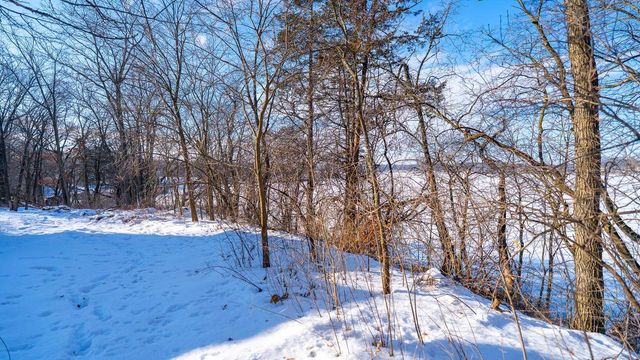 W6562 Barkers Road, Elkhorn, WI 53121