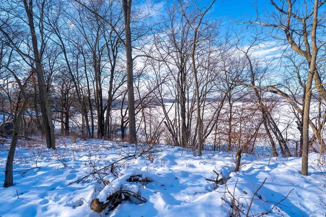 W6562 Barkers Road, Elkhorn, WI 53121