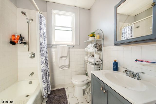 58 Wilson Ave, Kearny Town, NJ 07032