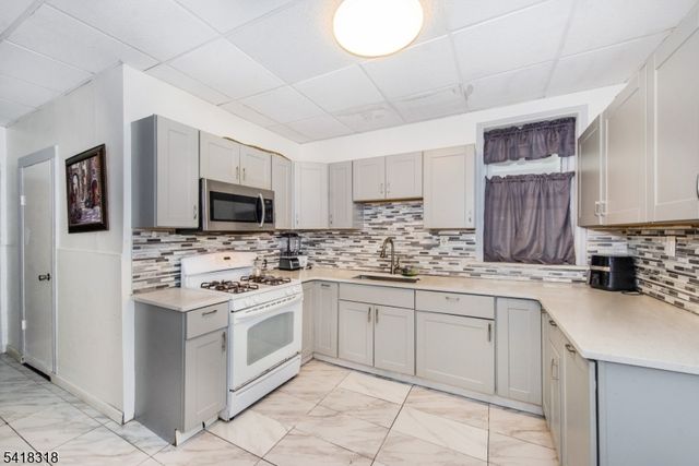 58 Wilson Ave, Kearny Town, NJ 07032