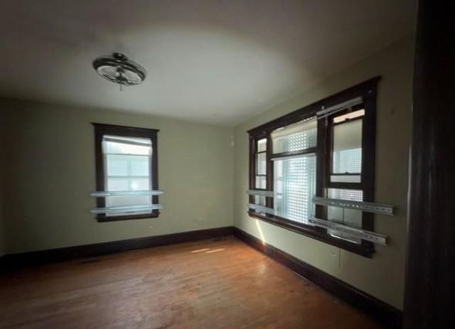 2930 Girard Avenue N, Minneapolis, MN 55411