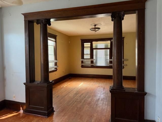 2930 Girard Avenue N, Minneapolis, MN 55411