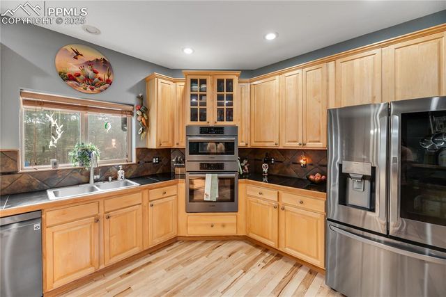 435 Pembrook Lane, Woodland Park, CO 80863