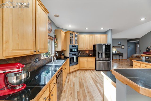 435 Pembrook Lane, Woodland Park, CO 80863