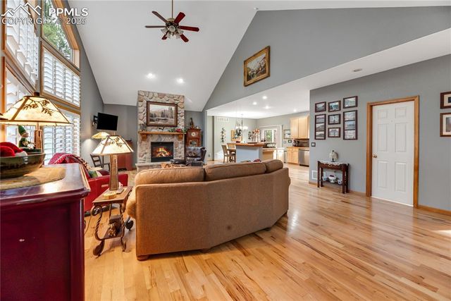 435 Pembrook Lane, Woodland Park, CO 80863