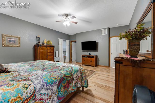 435 Pembrook Lane, Woodland Park, CO 80863