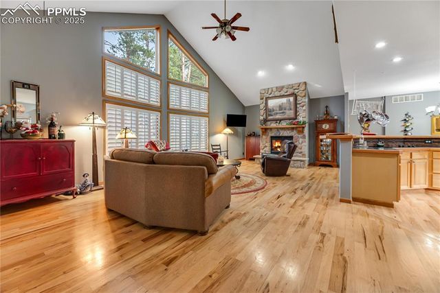 435 Pembrook Lane, Woodland Park, CO 80863