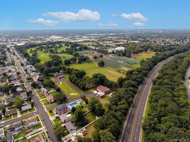 234 Nevada Street, Hicksville, NY 11801