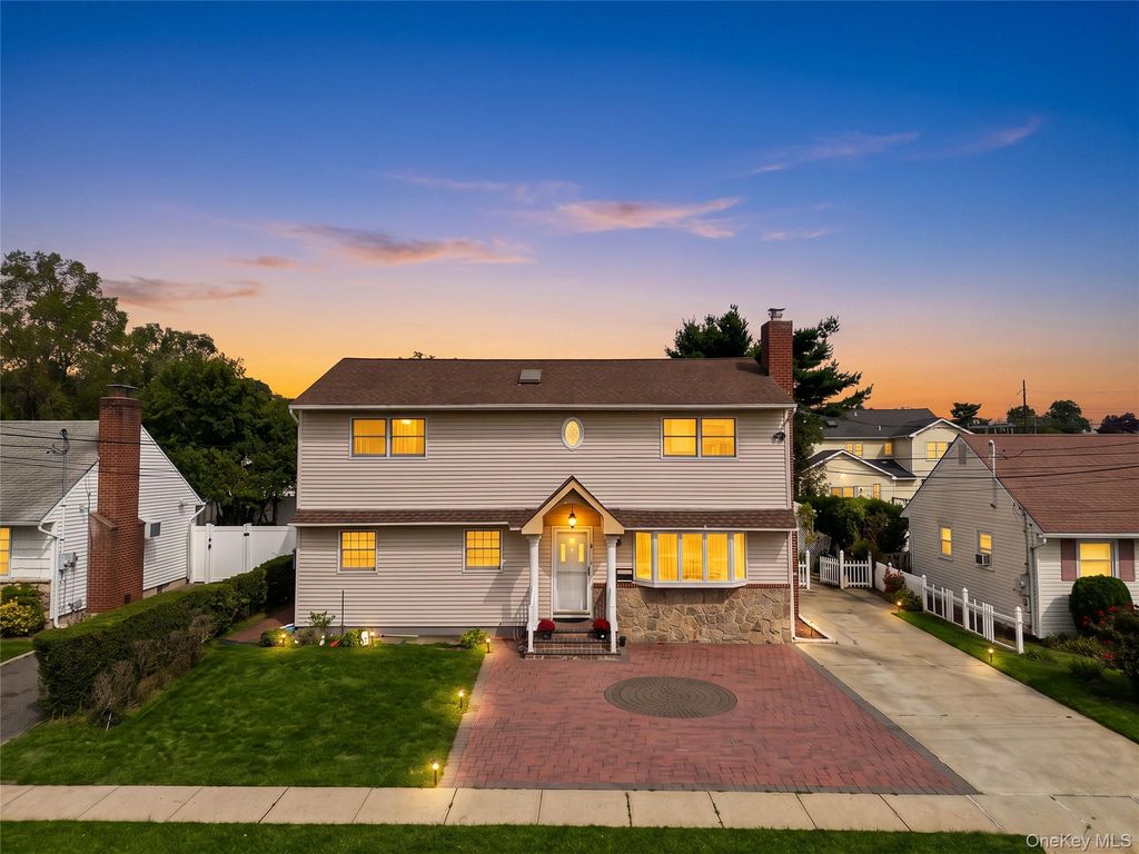 234 Nevada Street, Hicksville, NY 11801 — exterior