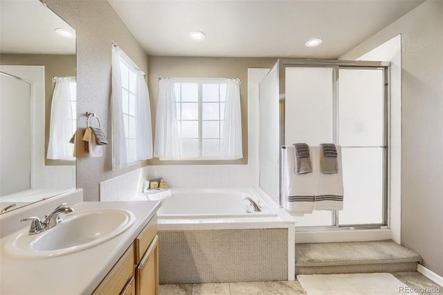 4898 S Killarney Court, Aurora, CO 80015