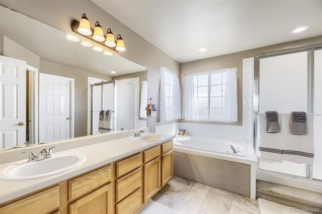 4898 S Killarney Court, Aurora, CO 80015