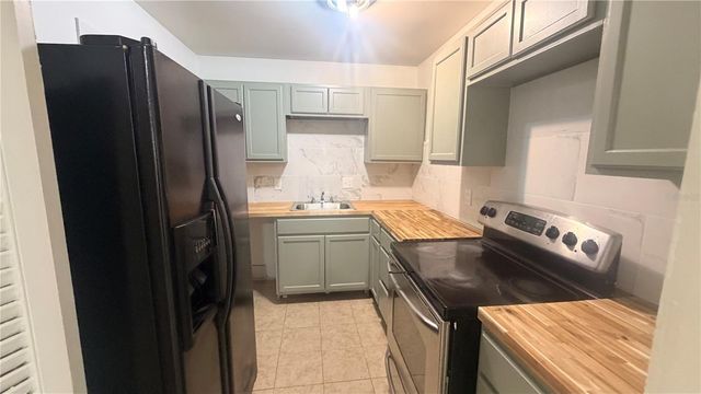 625 19TH STREET, Orlando, FL 32805