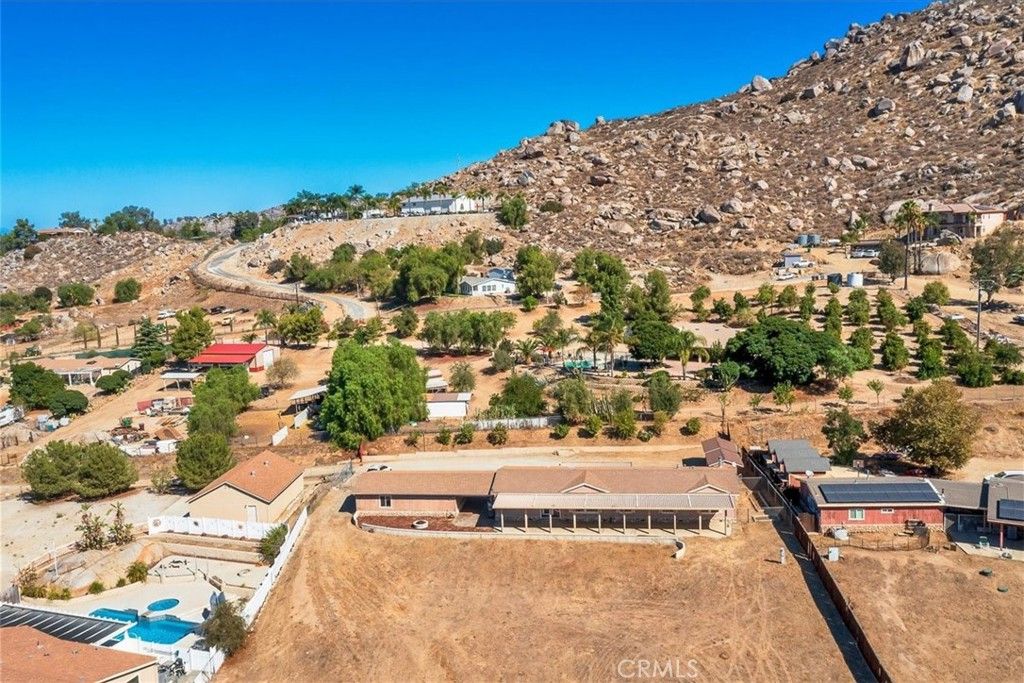 30347 Arrowview Drive, Homeland, CA 92548 — photo 2