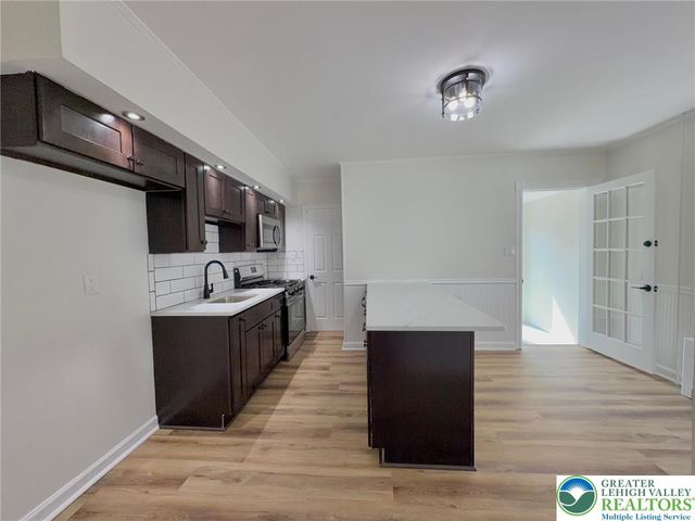 642 Sherman Street, Allentown City, PA 18109
