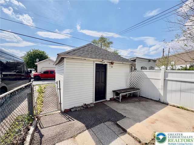 642 Sherman Street, Allentown City, PA 18109