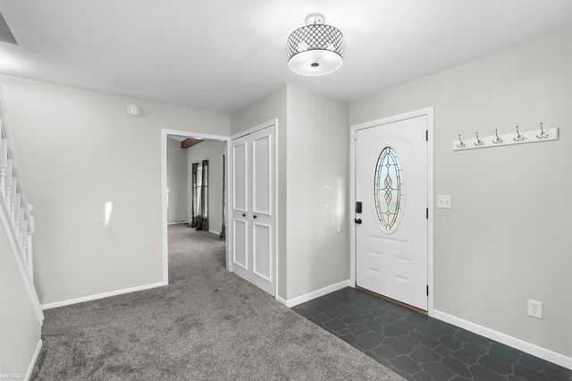 7042 Corunna Road, Swartz Creek, MI 48473