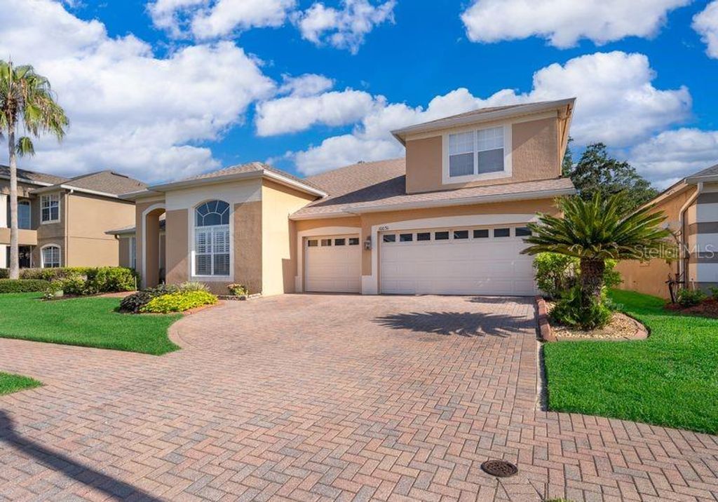 Image 3 of property listing at 10031 IANS RIDGE ROAD, Orlando, FL 32832