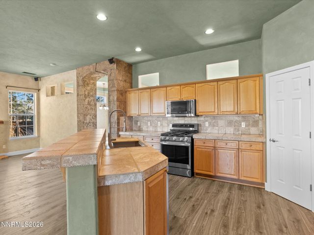 7483 Europa Drive, Sparks, NV 89436
