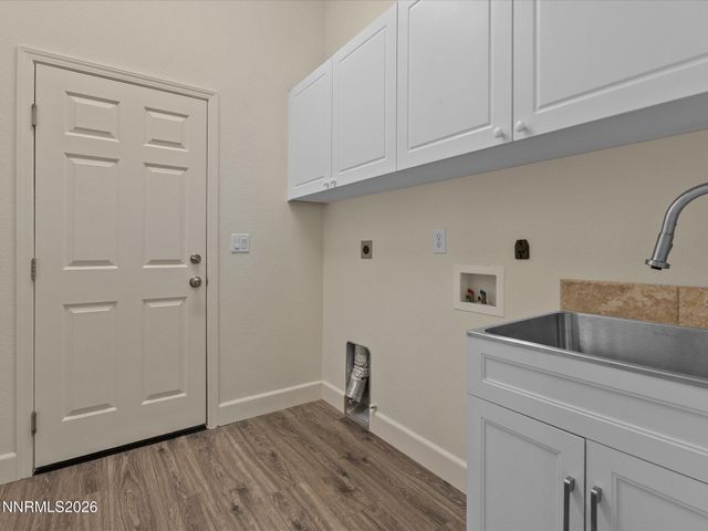 7483 Europa Drive, Sparks, NV 89436