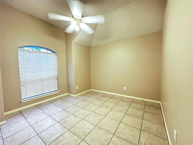 1115 Courtside Drive, League City, TX 77573