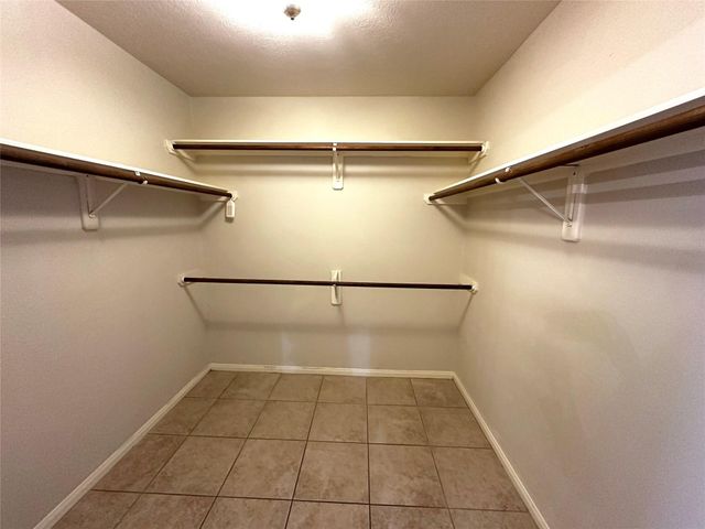 1115 Courtside Drive, League City, TX 77573