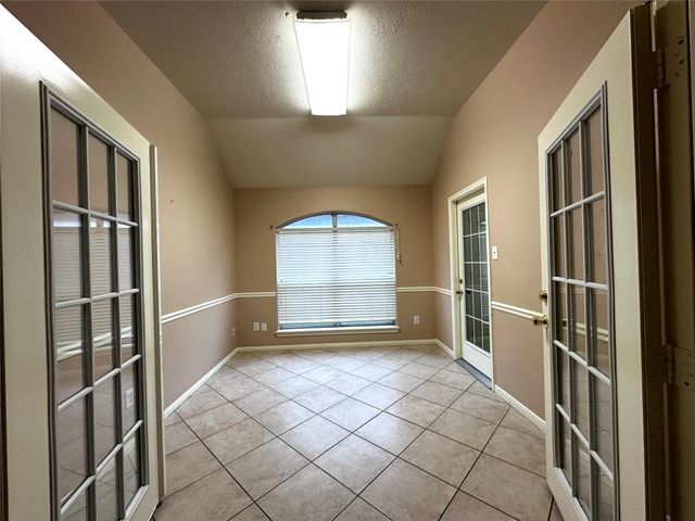 1115 Courtside Drive, League City, TX 77573