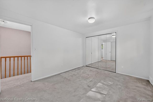 4245 Normanwood, West Bloomfield, MI 48323