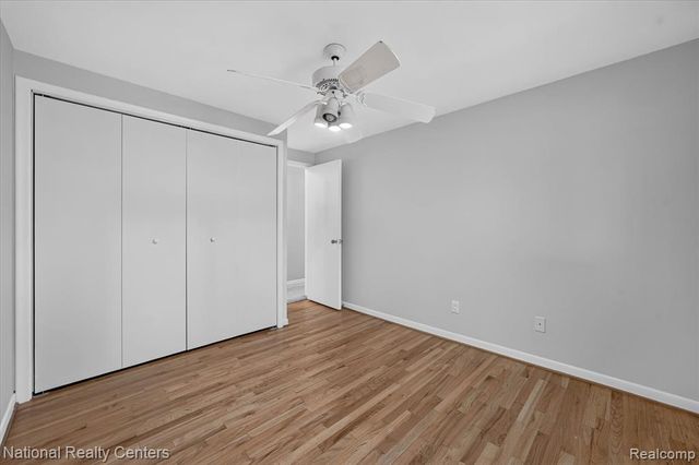 4245 Normanwood, West Bloomfield, MI 48323