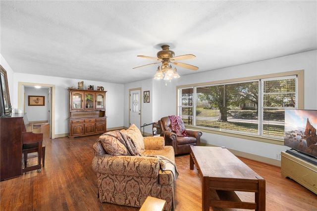 23242 FM 1155 E, Washington, TX 77880