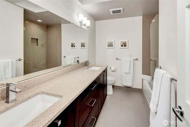 2431 84th Avenue SE, Mercer Island, WA 98040