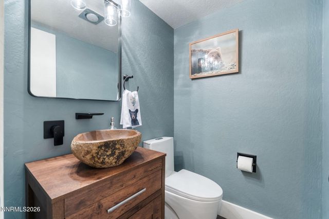 166 Holly Lane, Stateline, NV 89449