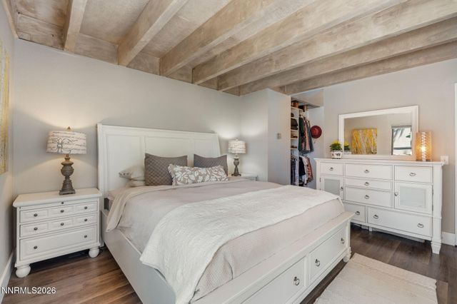 166 Holly Lane, Stateline, NV 89449