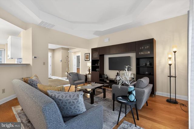 13 HEDGE ROW RD, Princeton, NJ 08540