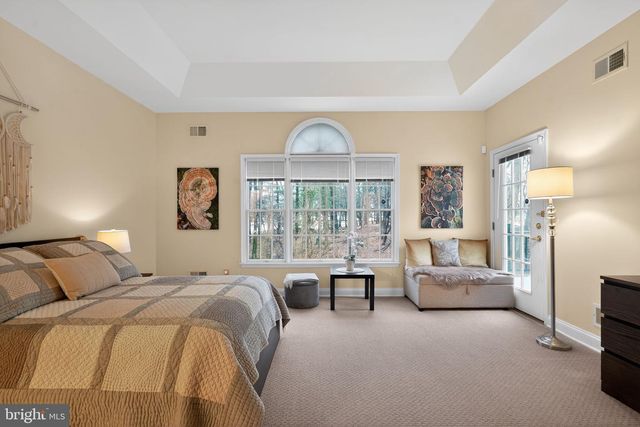 13 HEDGE ROW RD, Princeton, NJ 08540