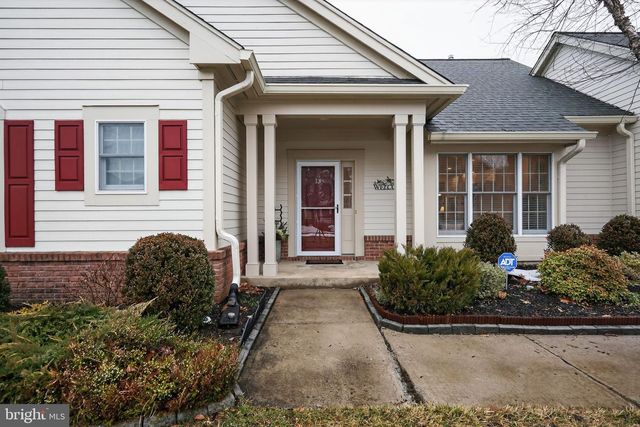 13 HEDGE ROW RD, Princeton, NJ 08540