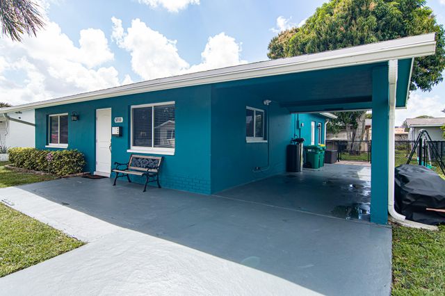 5711 NW 48th Avenue, Tamarac, FL 33319