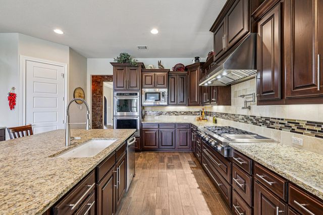 2533 Livenza PL, Leander, TX 78641